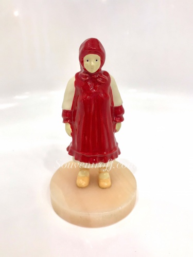 Figurine''Сountry girl '' photo 2