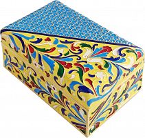 The box " In the Russian style"