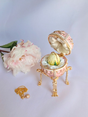 Faberge egg-box "Rosebud" with a surprise pendant photo 7