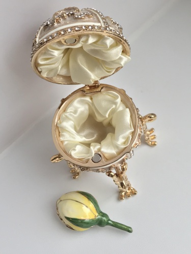 Faberge egg-box "Rosebud" with a pendant photo 6