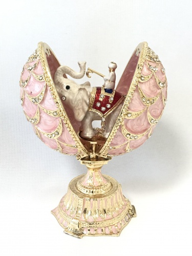 Faberge Pinecone egg box with a surprise on a stand photo 5