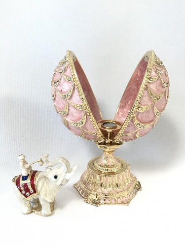 Faberge Pinecone egg box with a surprise on a stand photo 3